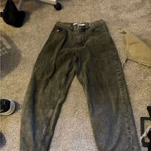 Polar big boys 

Green black

Size M

Pretty beat up at bottoms